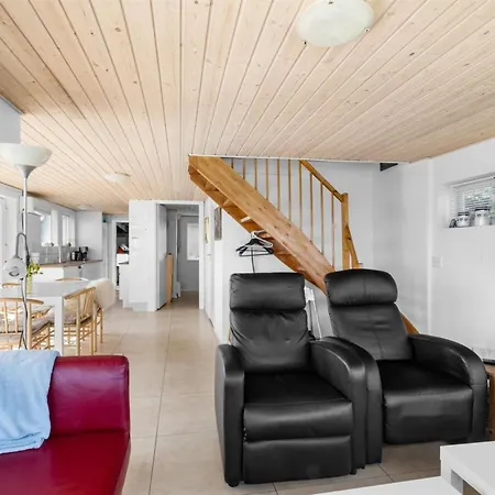 Yngvy - 10m From The Sea By Interhome Middelfart