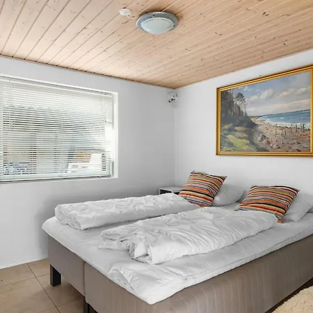 Yngvy - 10m From The Sea By Interhome Middelfart