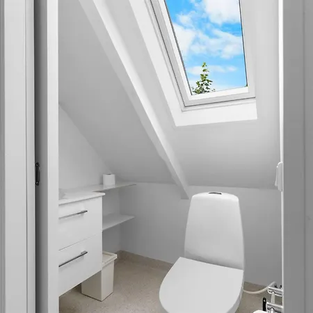 Yngvy - 10m From The Sea By Interhome *